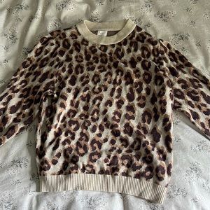 Women’s Small Leopard Print Sweater